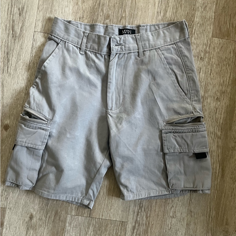 Gray BoohooMAN Cargo Shorts 28